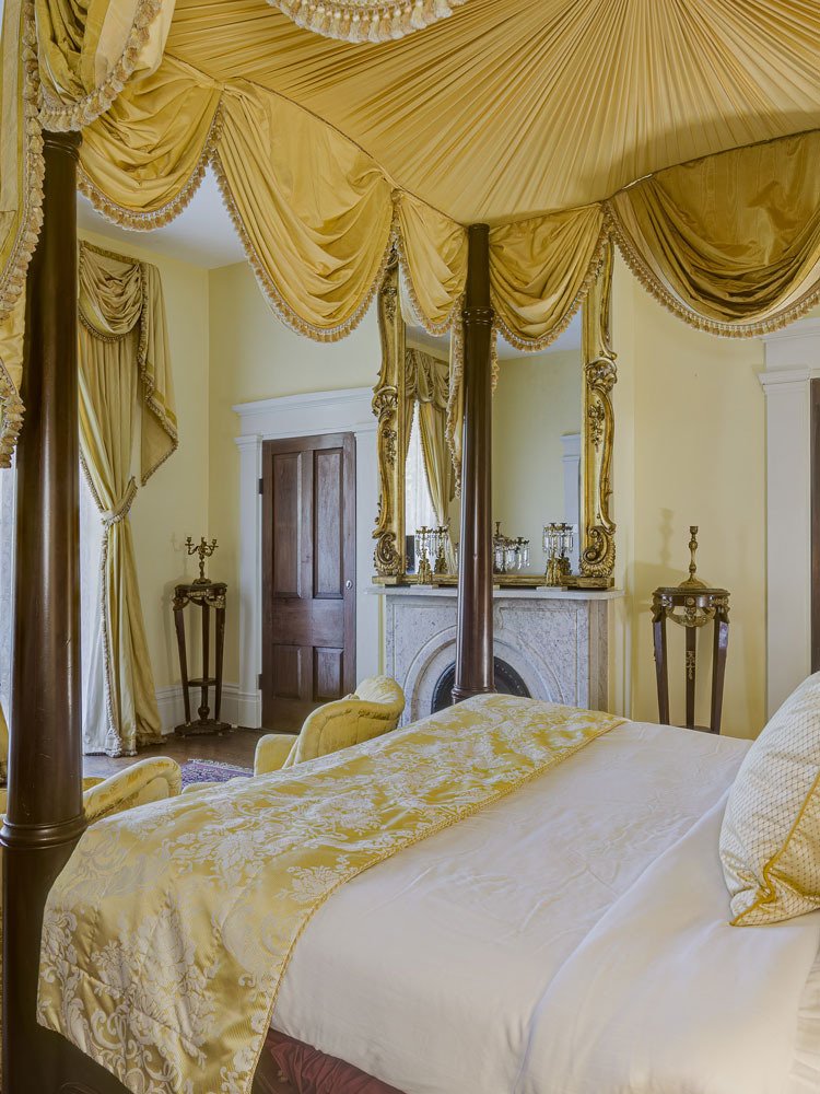 mansion room at the Inn at Cedar Grove
