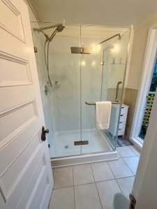 bathroom sink and bathtub