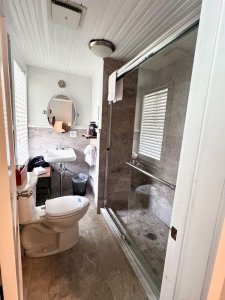 room 6a bathroom