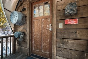 Wagon Doorway