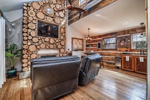 Dock Holiday Cabin Bedroom