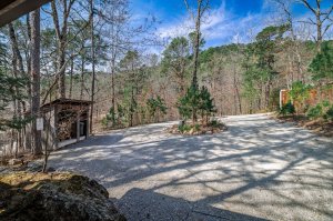 Dock Holiday Cabin Shower