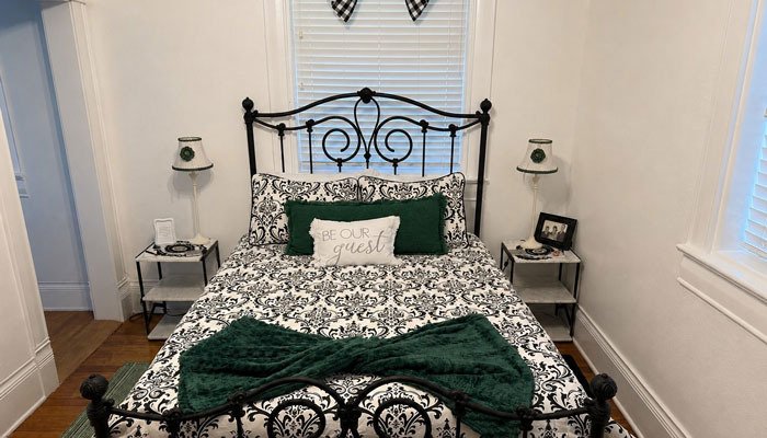 Howard Room