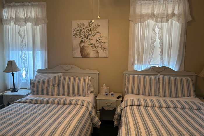 Jenny's Guest Room