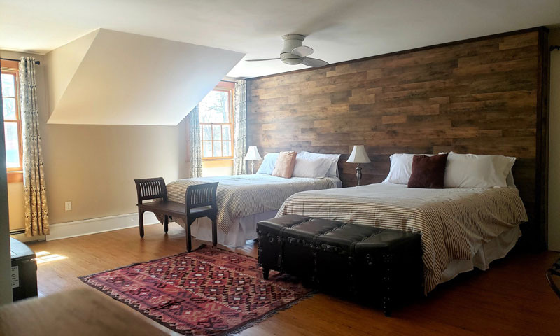 Old Saco Inn Heather's Loft