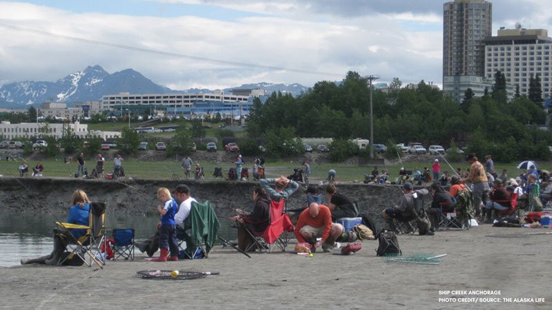 crowded banks of ship creek